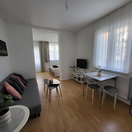 Studio Alicia, Idealement Situe Etterbeek Eksteriør bilde