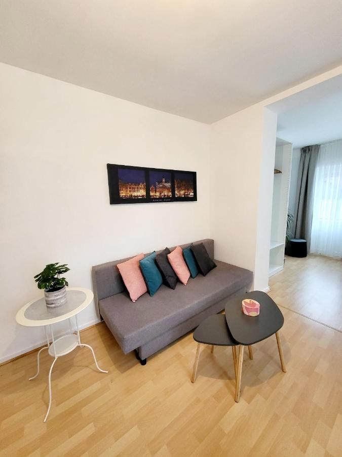 Studio Alicia, Idealement Situe Etterbeek Eksteriør bilde