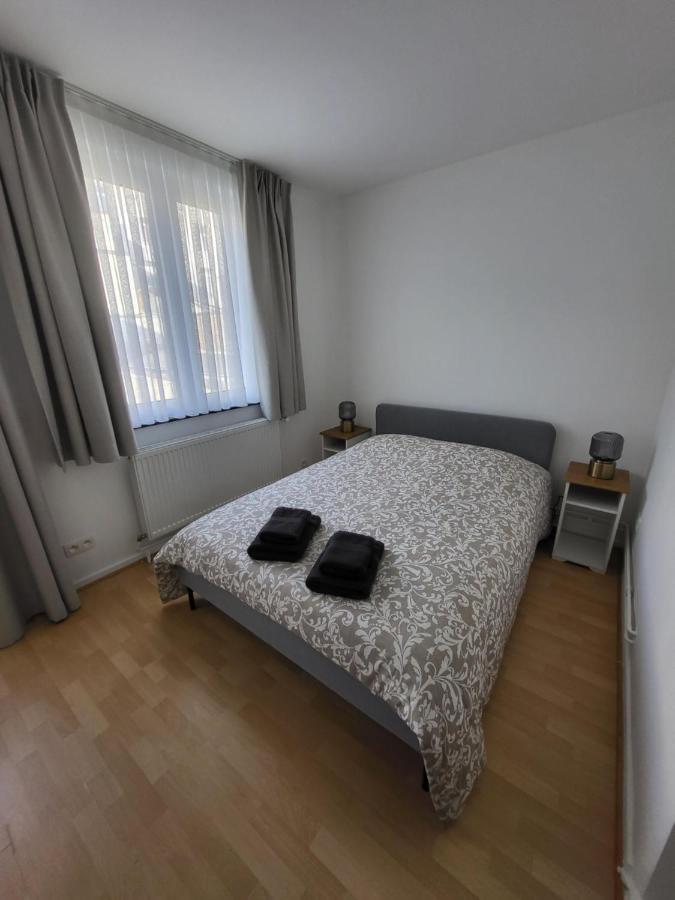 Studio Alicia, Idealement Situe Etterbeek Eksteriør bilde
