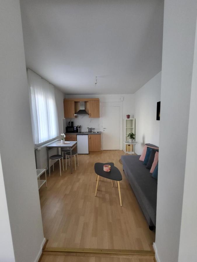 Studio Alicia, Idealement Situe Etterbeek Eksteriør bilde